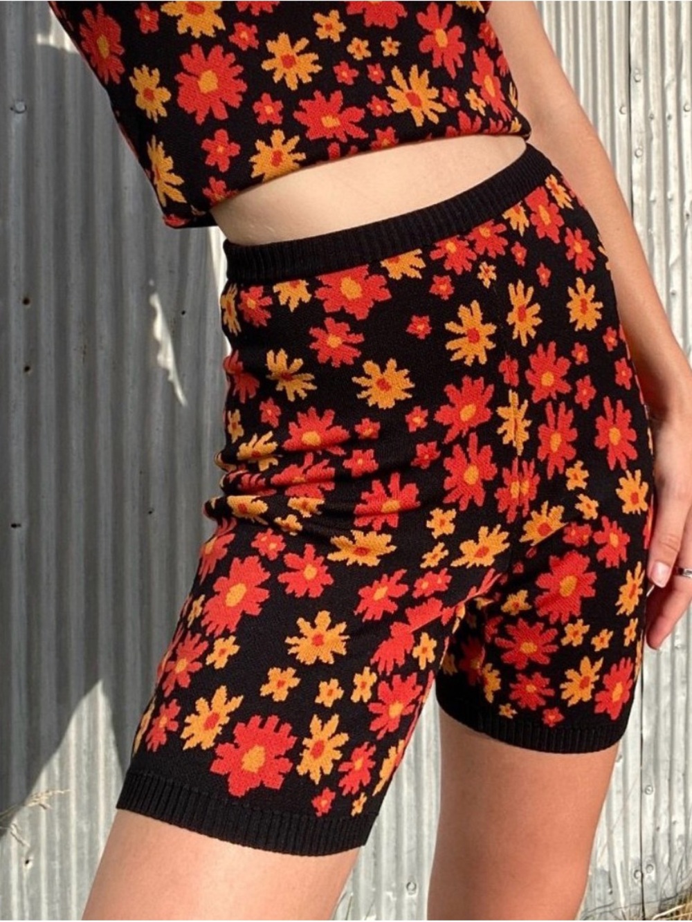 Current Air Floral Knit Bike Shorts -  Orange & Yellow Daisy Print Size XS